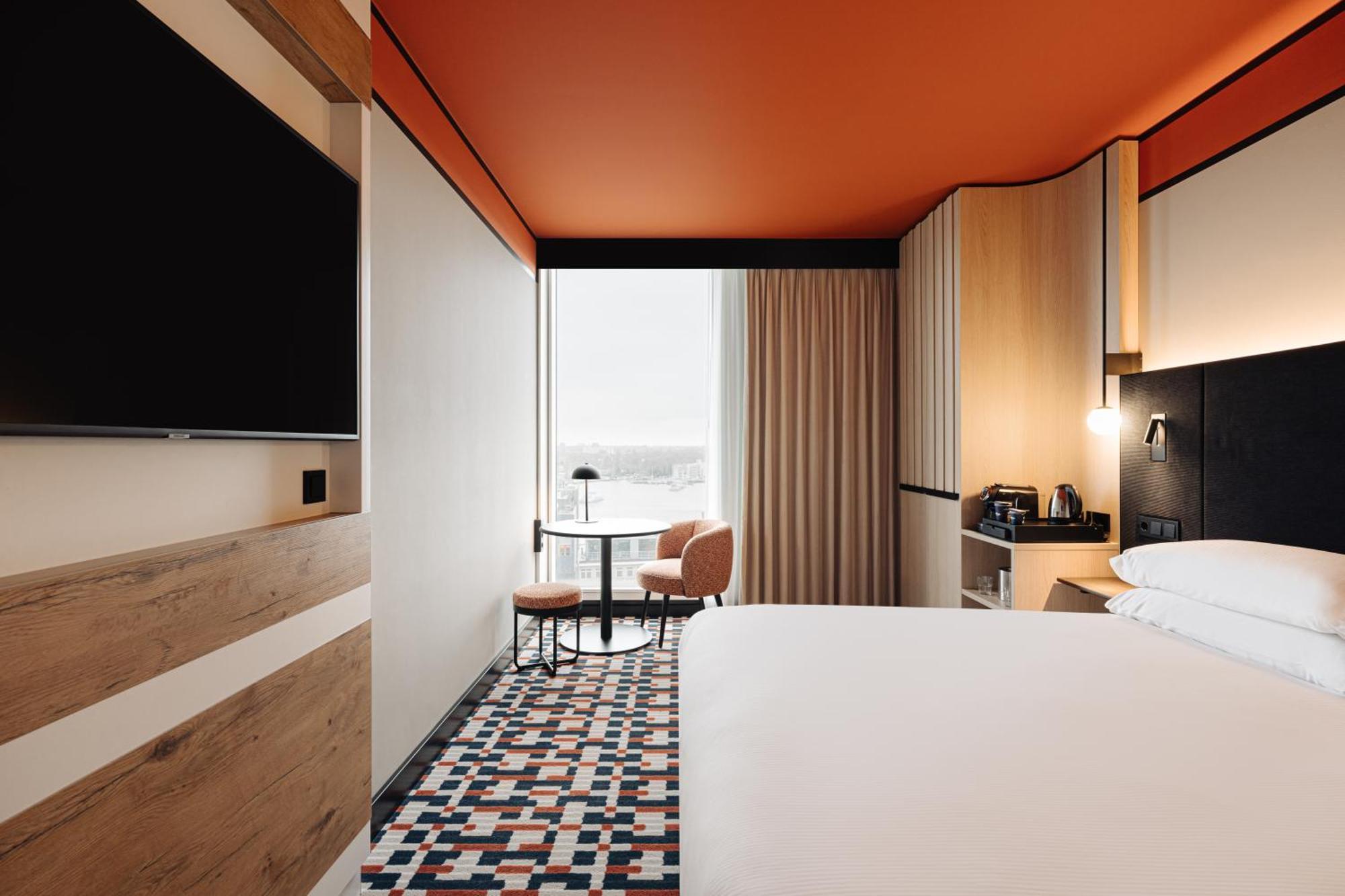 Doubletree By Hilton Amsterdam Centraal Station Hotel Екстериор снимка